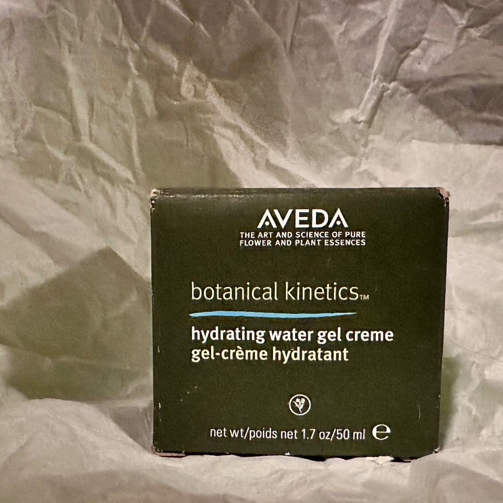 AVEDA Botanical Kinetics Hydrating Water Gel Creme